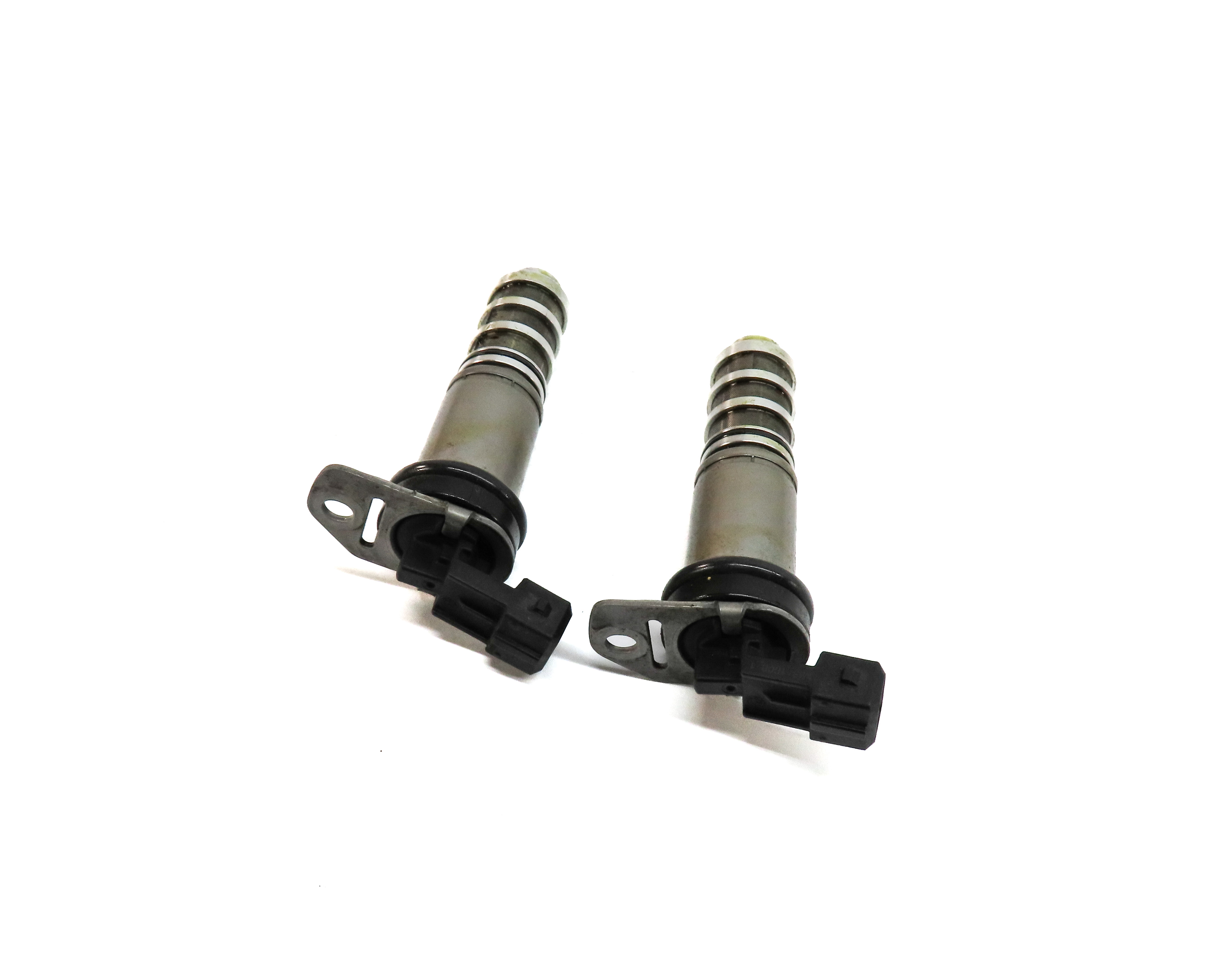 2014 BMW 750Li (F01) 4.4L (N63) ENGINE VANOS TIMING SOLENOID VALVE SET/2 — exact item pictured